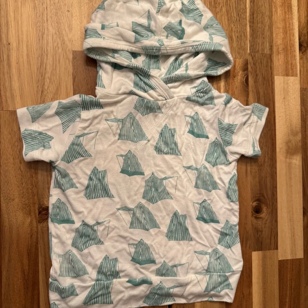 Kate Quinn Baby Short Sleeve Hoodie Bamboo Viscose Teal Tent Print‎ 3-6 Months